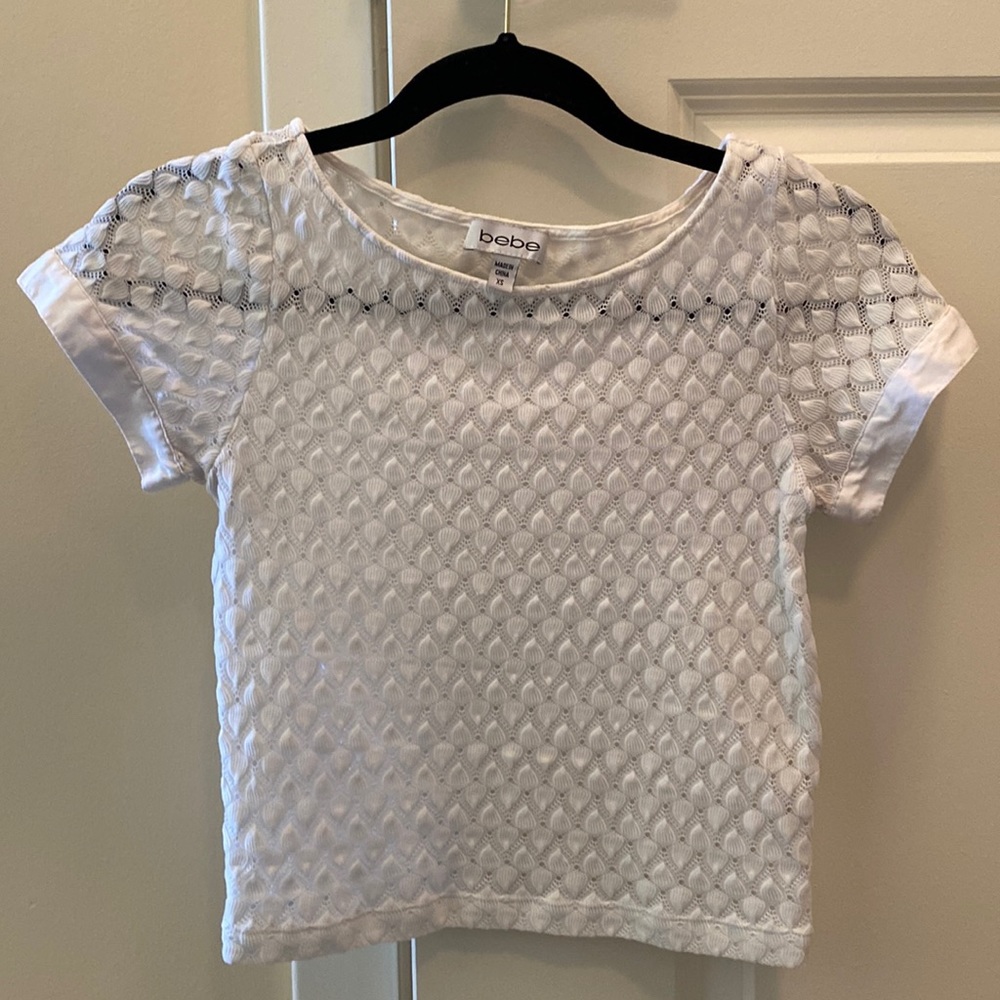 Bebe White textured crop top size XS